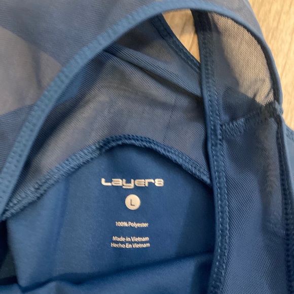 Layer 8 - Picture 2 of 4